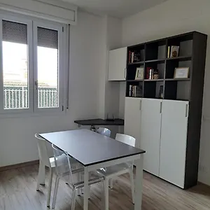 Appartamento Il Campanone - Centro - Parcheggio Auto Coperto, Sassuolo